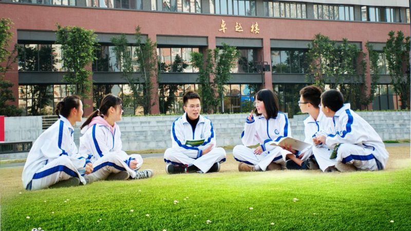 电子元件价格合理性的考量因素